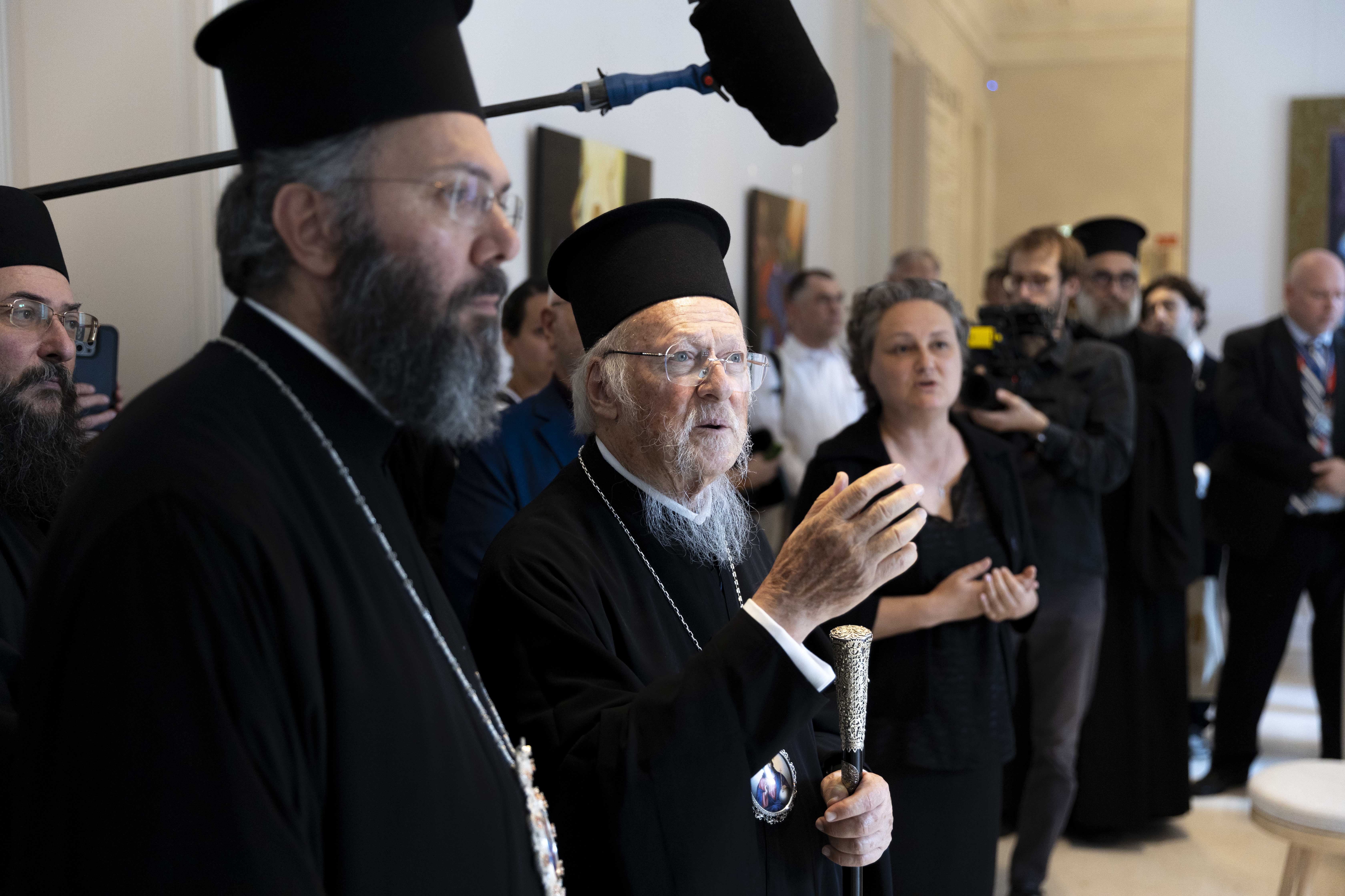 Θυρανοίξια τοῦ Ἱεροῦ Ναοῦ Τριῶν Ἱεραρχῶν καὶ Ἐγκαίνια τοῦ Ὀρθοδόξου Κέντρου Διαλόγου «Fanarion» στὴ Βουδαπέστη ἀπὸ τὴν Α.Θ.Π. τὸν Οἰκουμενικὸ Πατριάρχη κ.κ. Βαρθολομαῖο