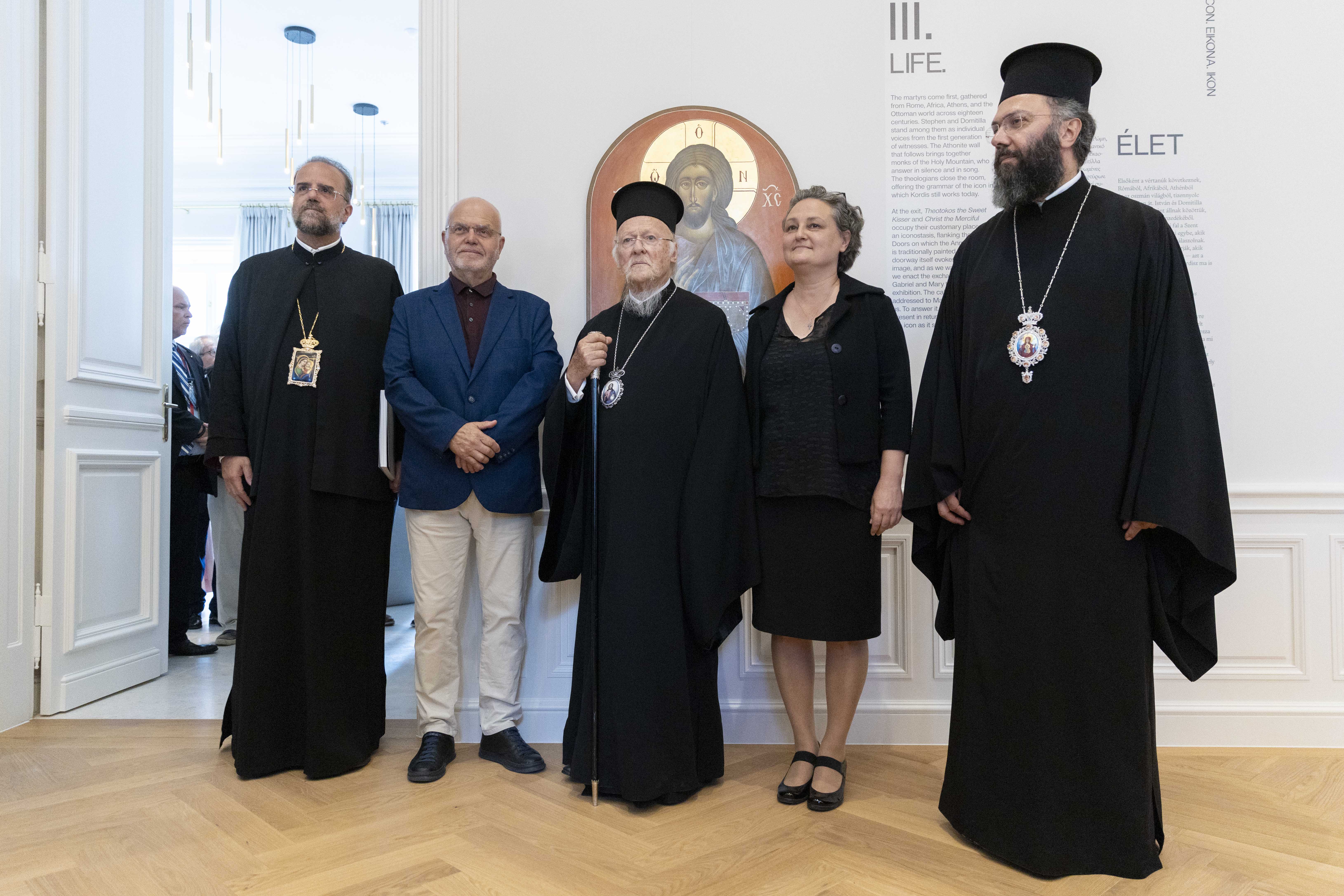 Θυρανοίξια τοῦ Ἱεροῦ Ναοῦ Τριῶν Ἱεραρχῶν καὶ Ἐγκαίνια τοῦ Ὀρθοδόξου Κέντρου Διαλόγου «Fanarion» στὴ Βουδαπέστη ἀπὸ τὴν Α.Θ.Π. τὸν Οἰκουμενικὸ Πατριάρχη κ.κ. Βαρθολομαῖο